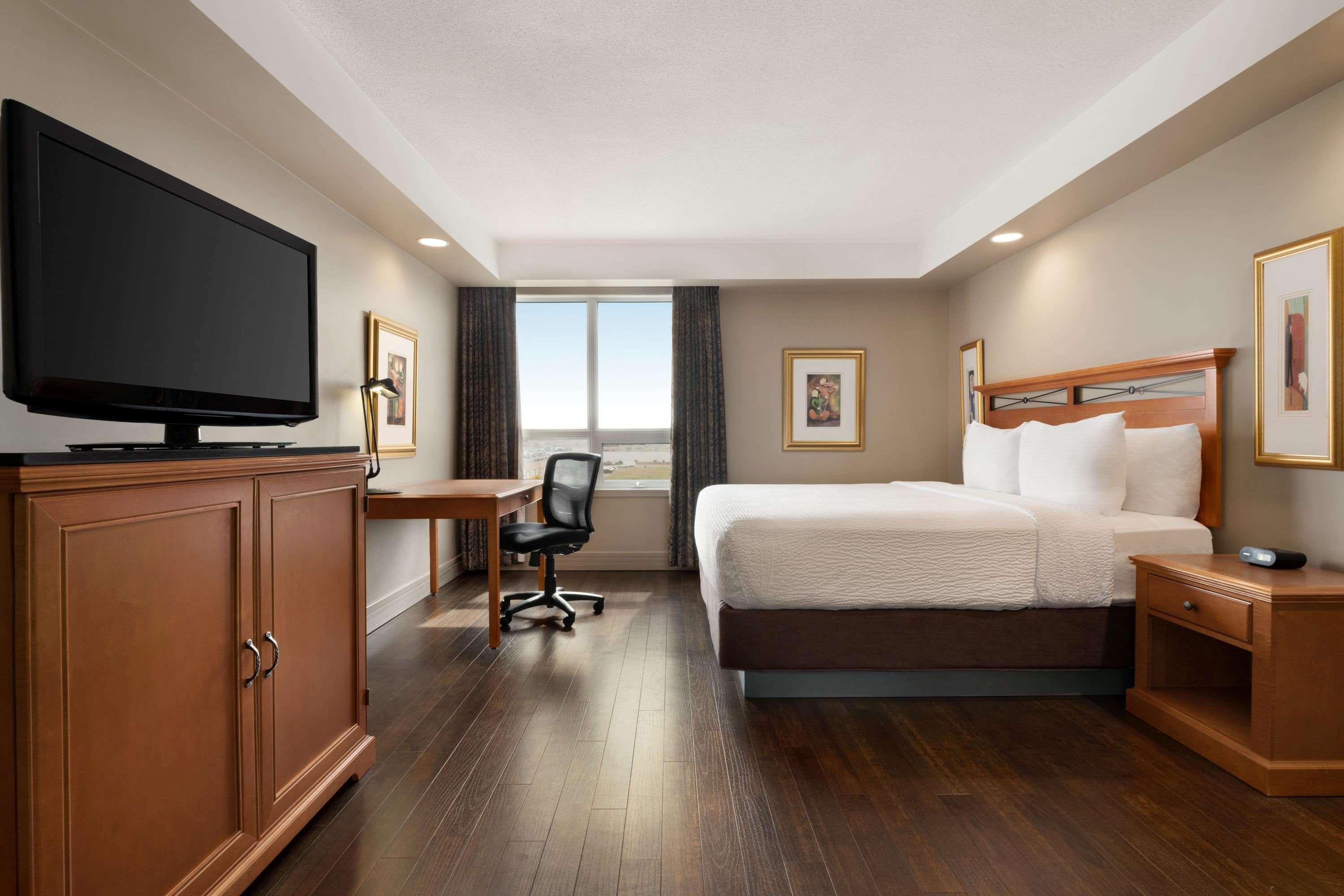 Royal Hotel Calgary, Trademark Collection By Wyndham Exterior foto